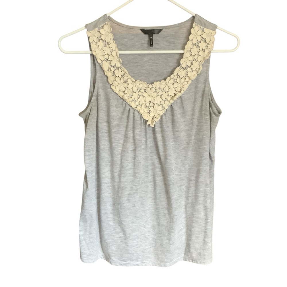 PM Daisy Fuentes Gray Sleeveless Top V-neck Lace Detail